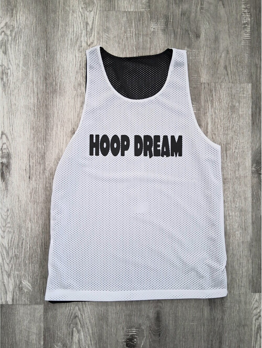 HOOP DREAMS Men's Medium Reversible Black and White Basketball Jersey